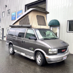 Toile de remplacement WeCover pour toit relevable. Pour véhicule Safari Condo. Les couleurs disponibles sont Heather beige ou Cadet Grey. En Sunbrella.